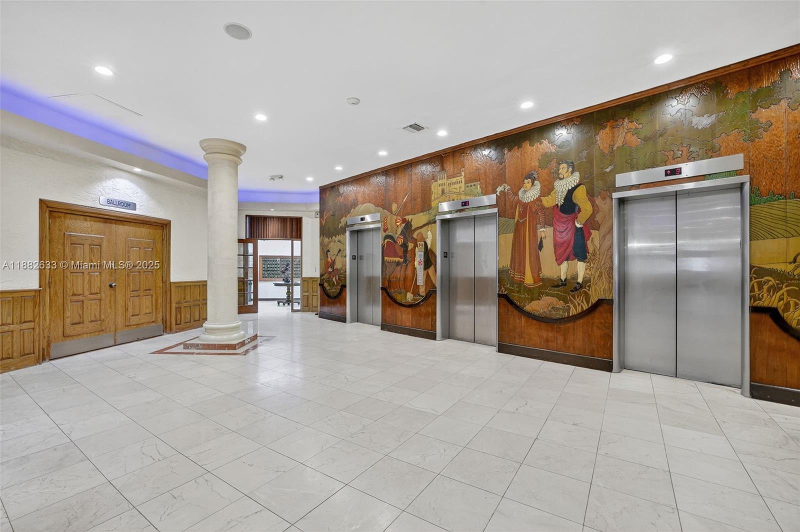Photo of 3725 Ocean Dr  #1127, Hollywood, Florida, 33019 - 