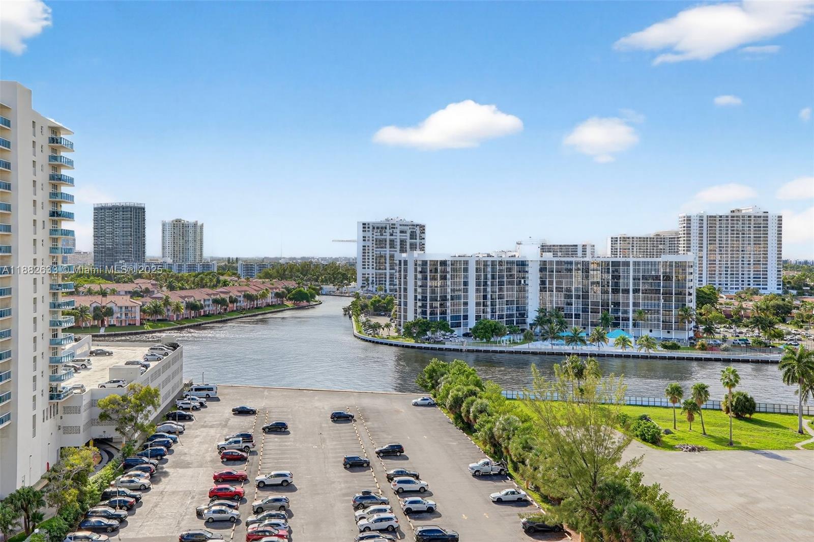 Photo of 3725 Ocean Dr  #1127, Hollywood, Florida, 33019 - 