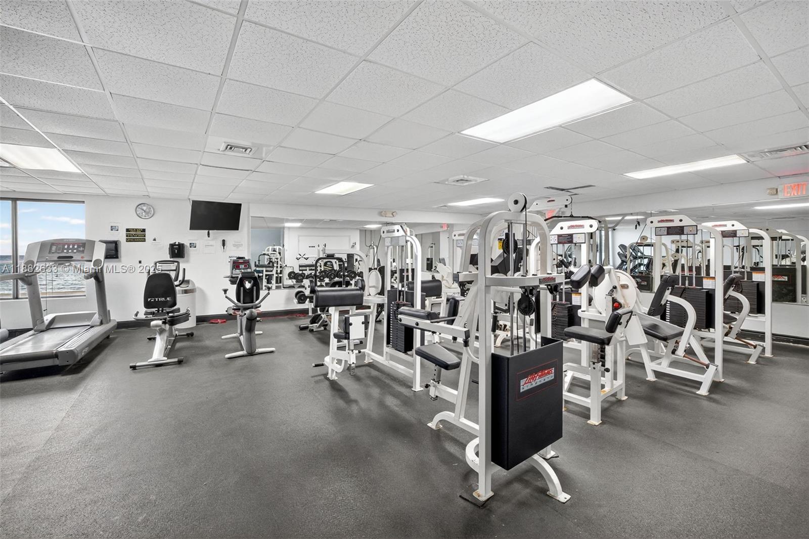 Photo of 3725 Ocean Dr  #1127, Hollywood, Florida, 33019 - 