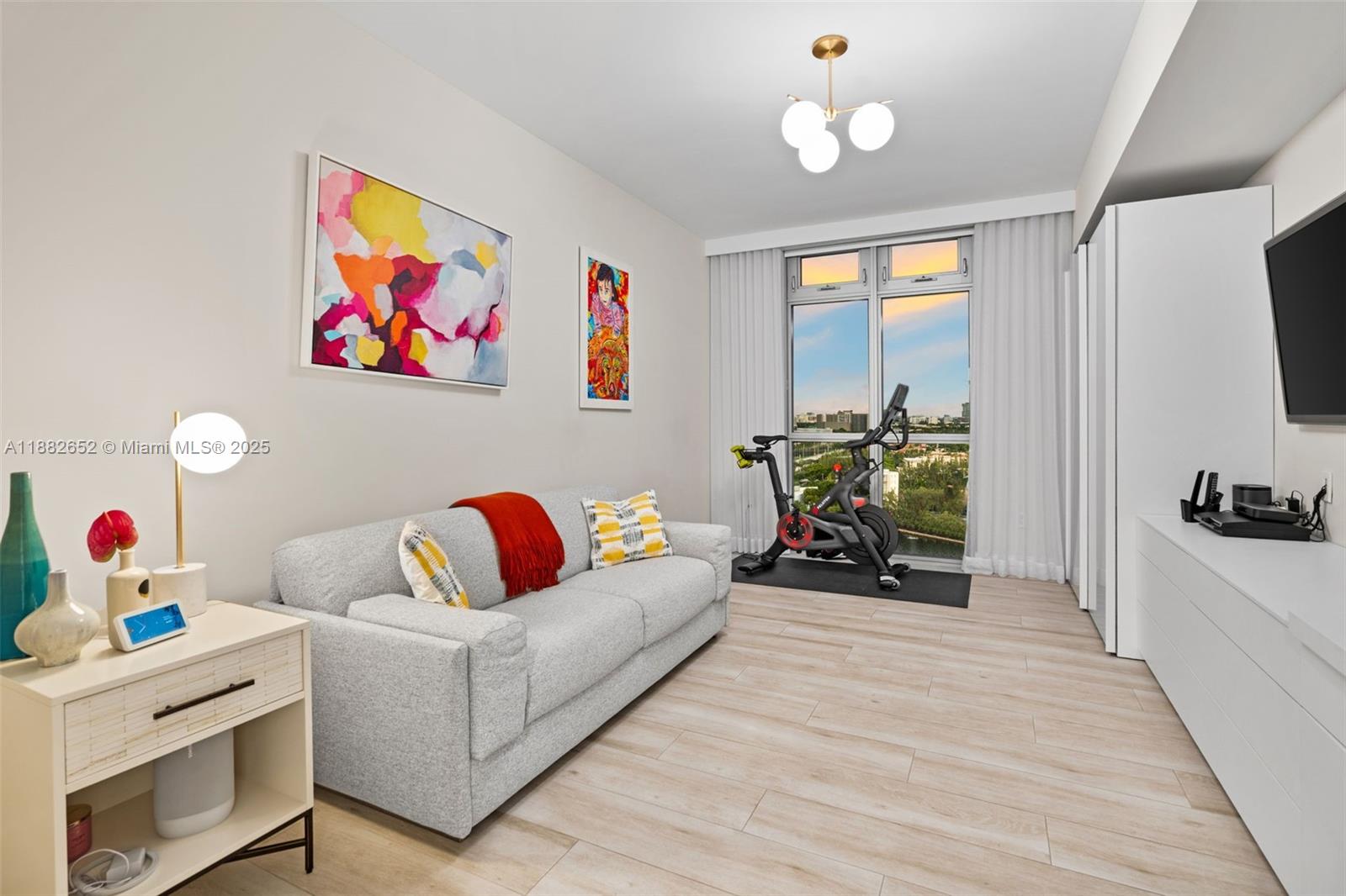 Photo of 17301 Biscayne Blvd  #1510, North Miami Beach, Florida, 33160 - 