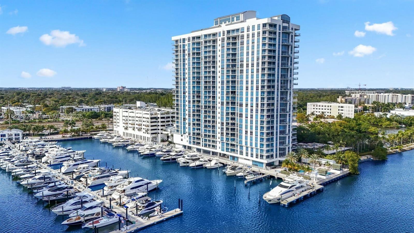 Photo of 17301 Biscayne Blvd  #1510, North Miami Beach, Florida, 33160 - 
