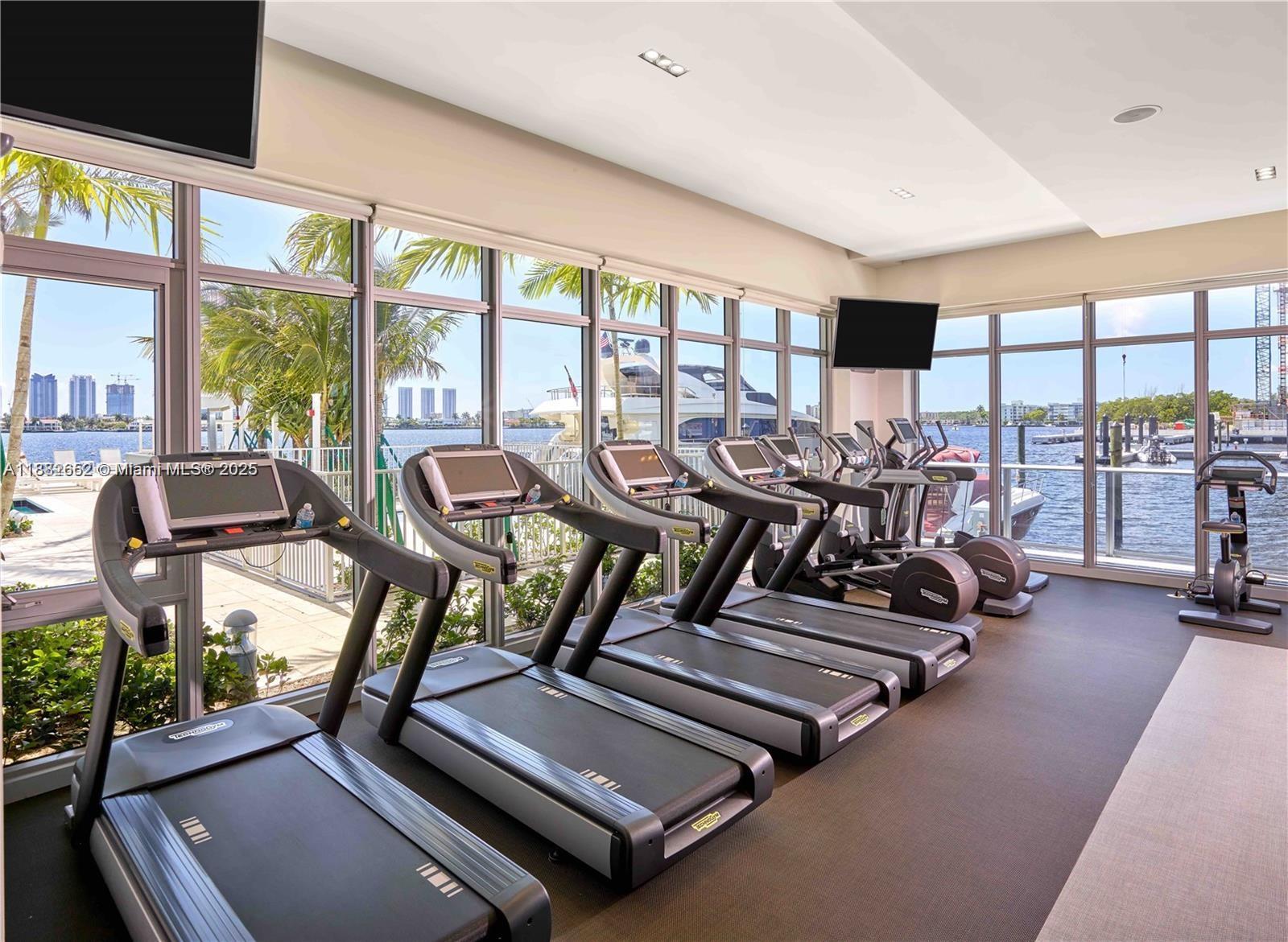 Photo of 17301 Biscayne Blvd  #1510, North Miami Beach, Florida, 33160 - 