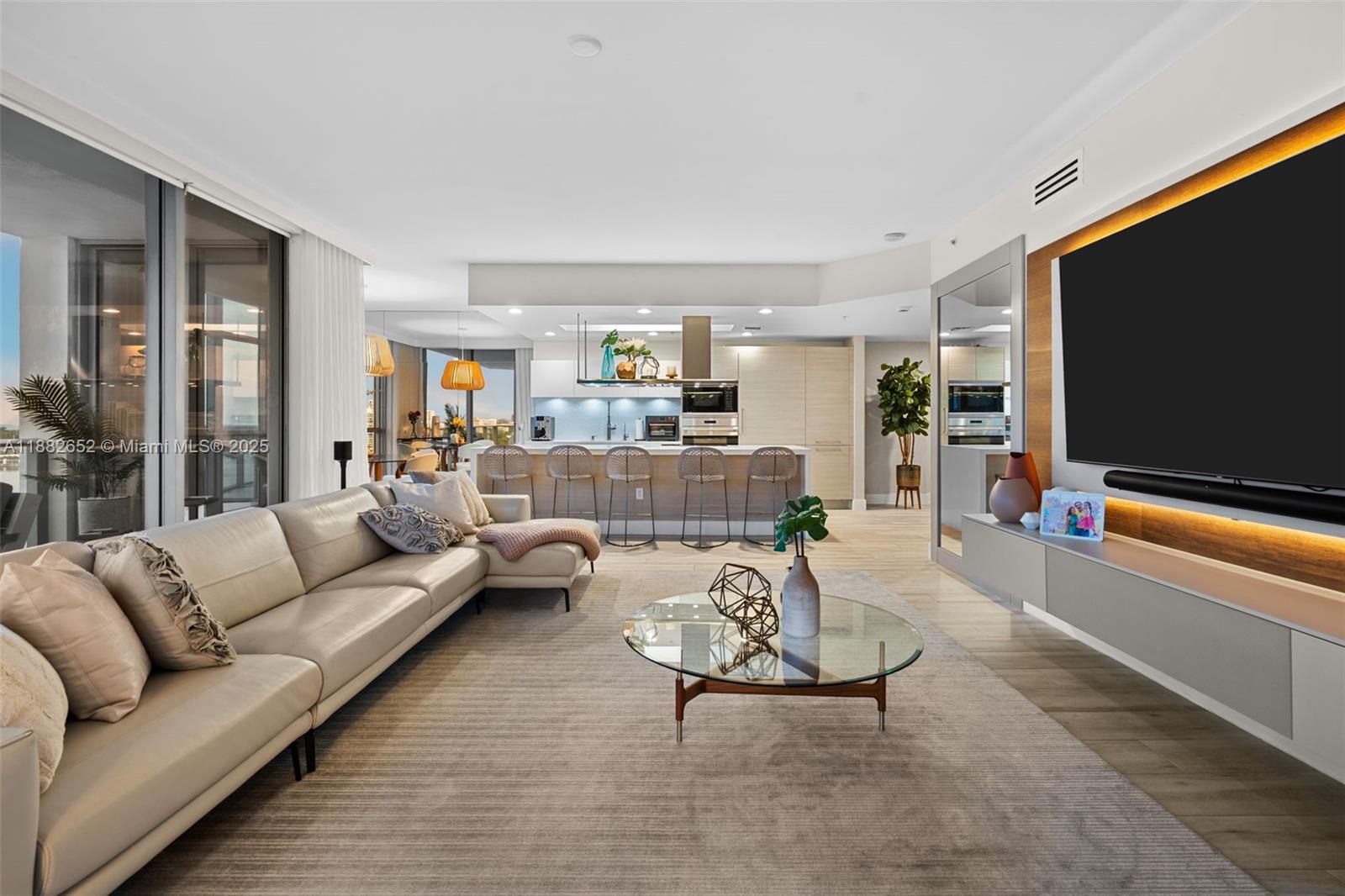 Photo of 17301 Biscayne Blvd  #1510, North Miami Beach, Florida, 33160 - 