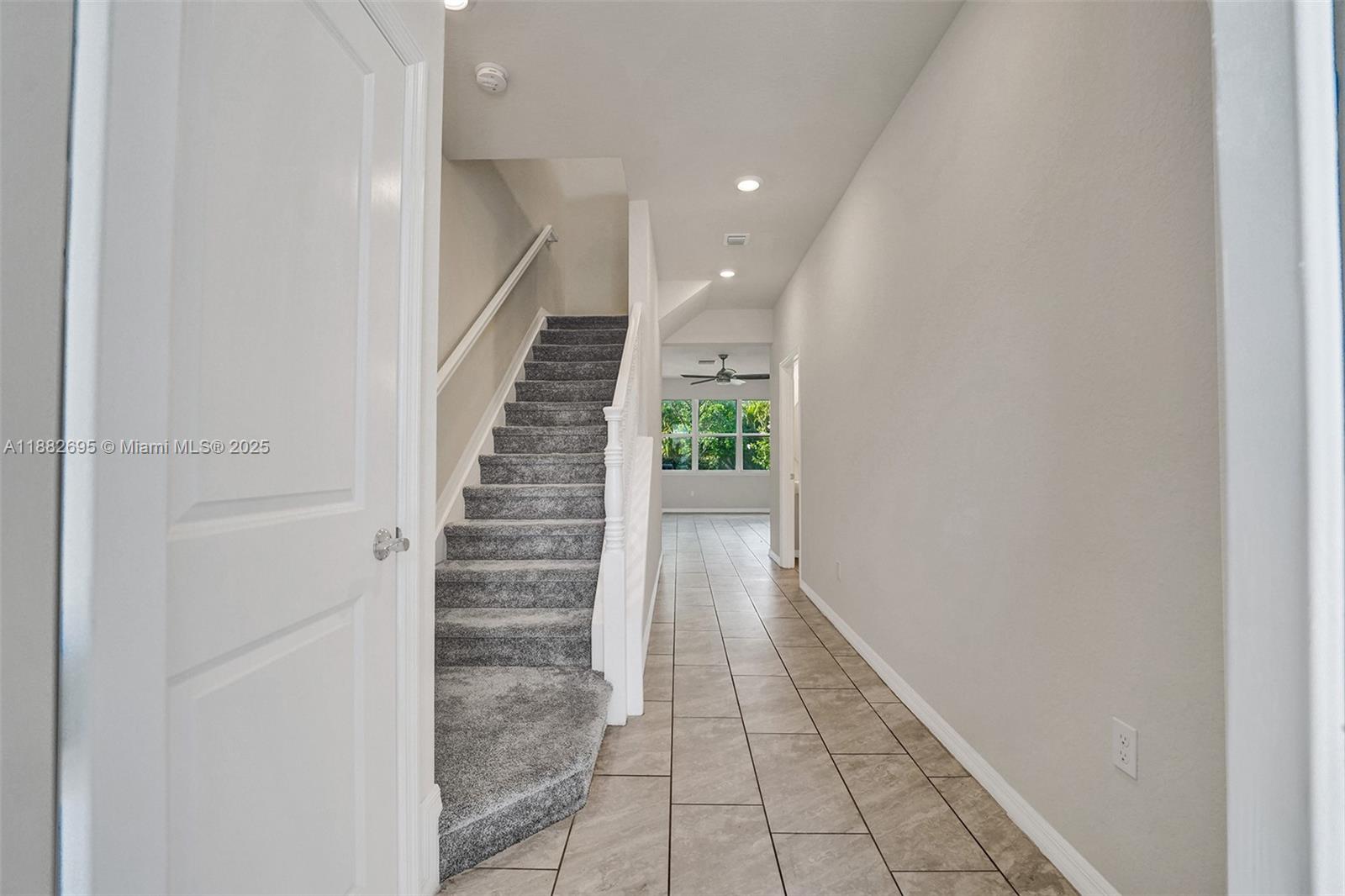 4764 3 / 3 1780 sq. ft. $ 2025-09-22 0 Photo