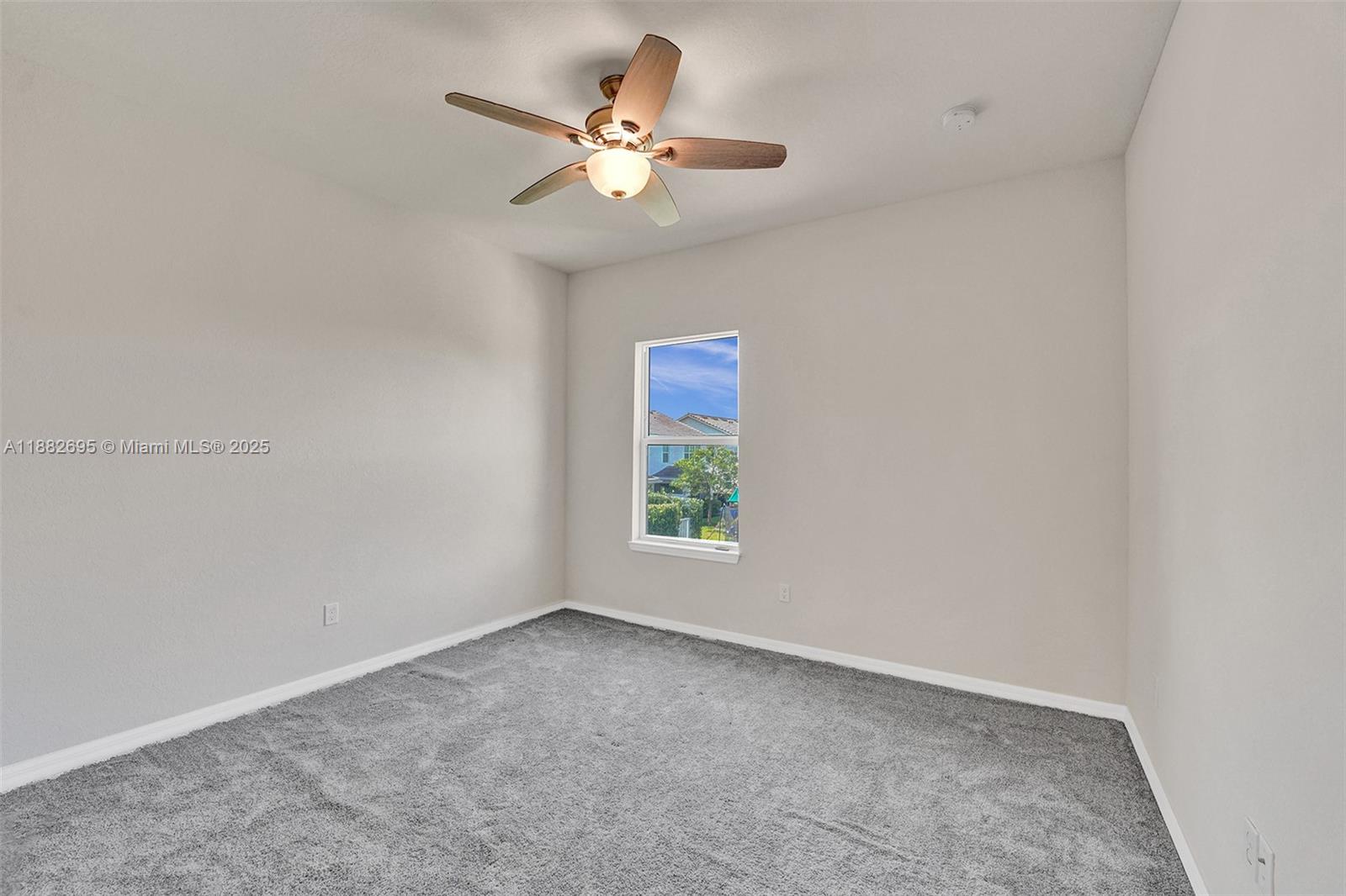 4764 3 / 3 1780 sq. ft. $ 2025-09-22 0 Photo