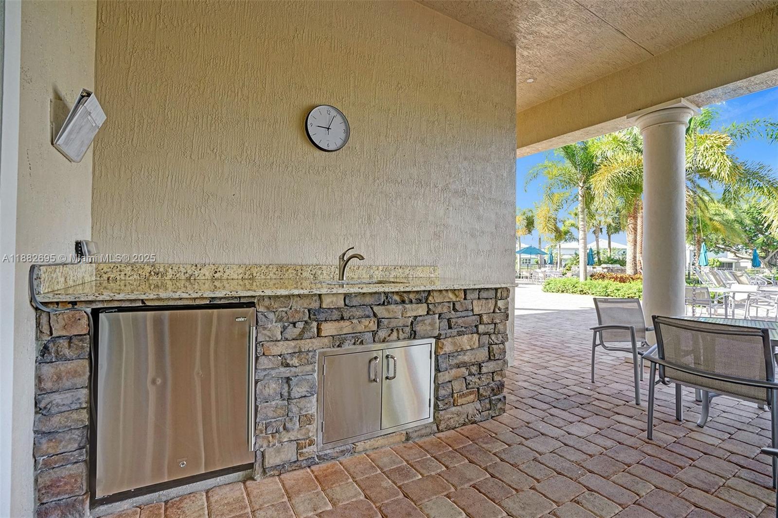 4764 3 / 3 1780 sq. ft. $ 2025-09-22 0 Photo