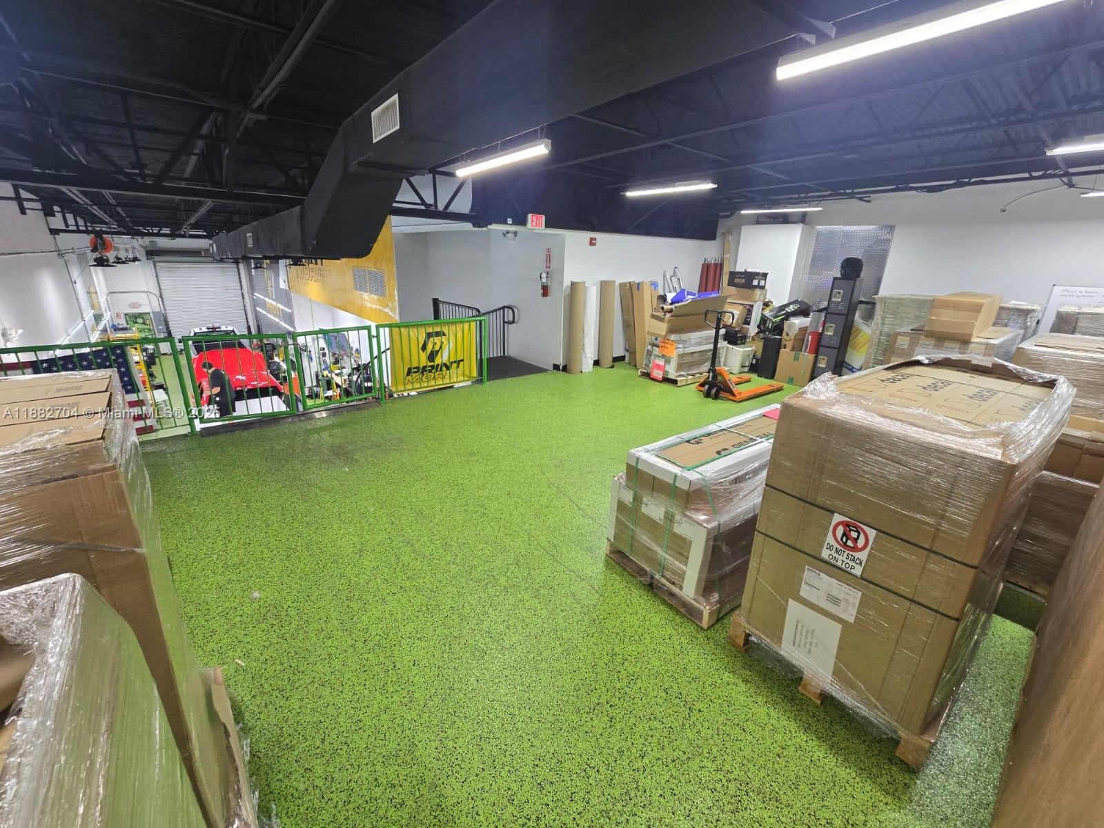 18B  /   sq. ft. $ 2025-09-22 0 Photo