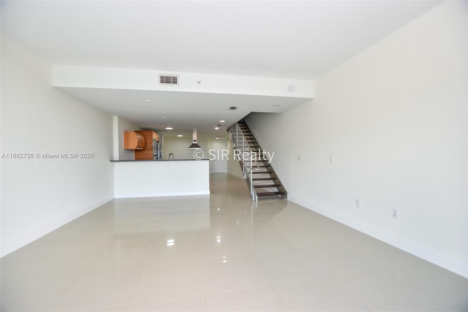 Photo of 2950 188th St  #336, Aventura, Florida, 33180 - 