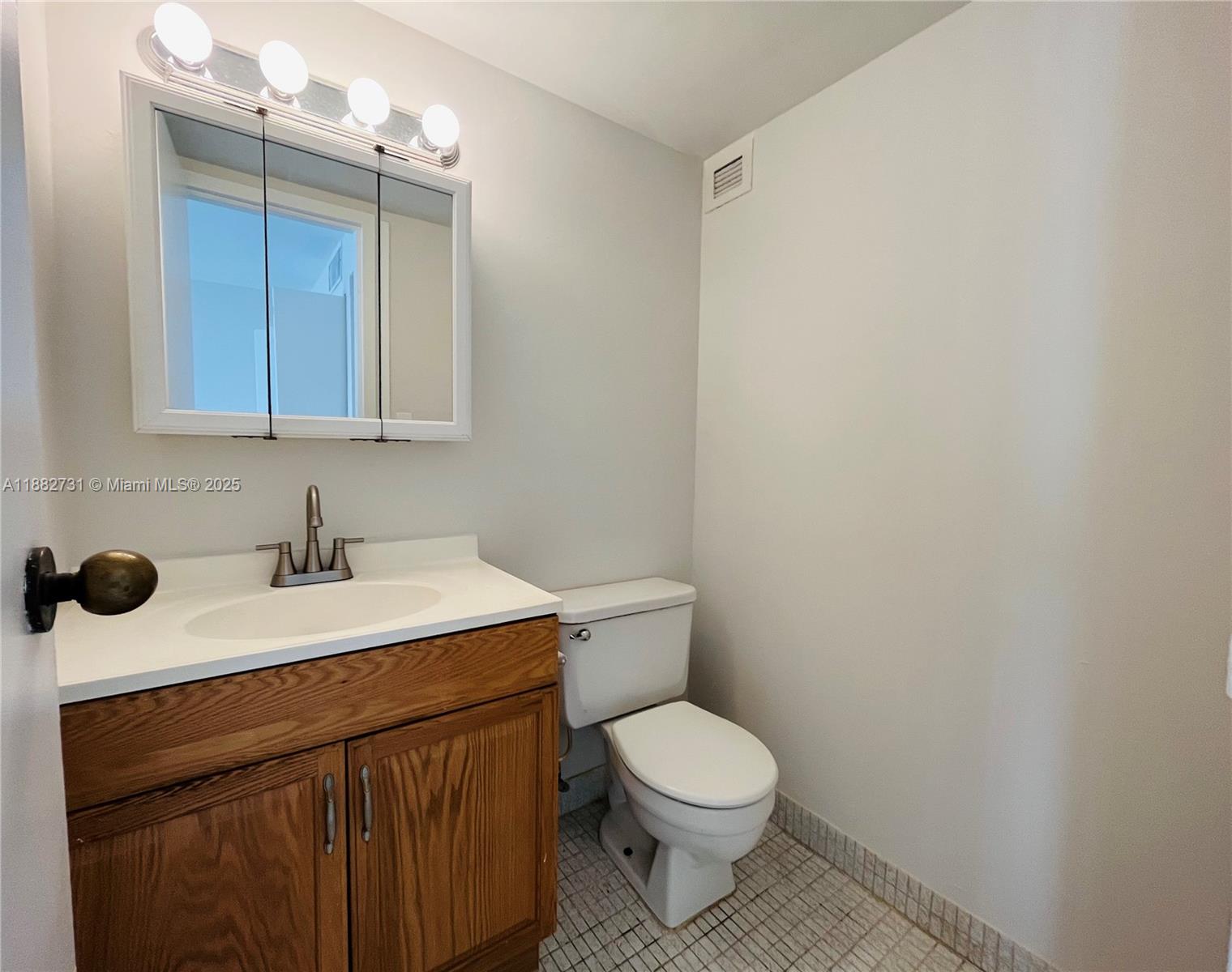 Photo of 16909 Bay Rd  #607, Sunny Isles Beach, Florida, 33160 - 