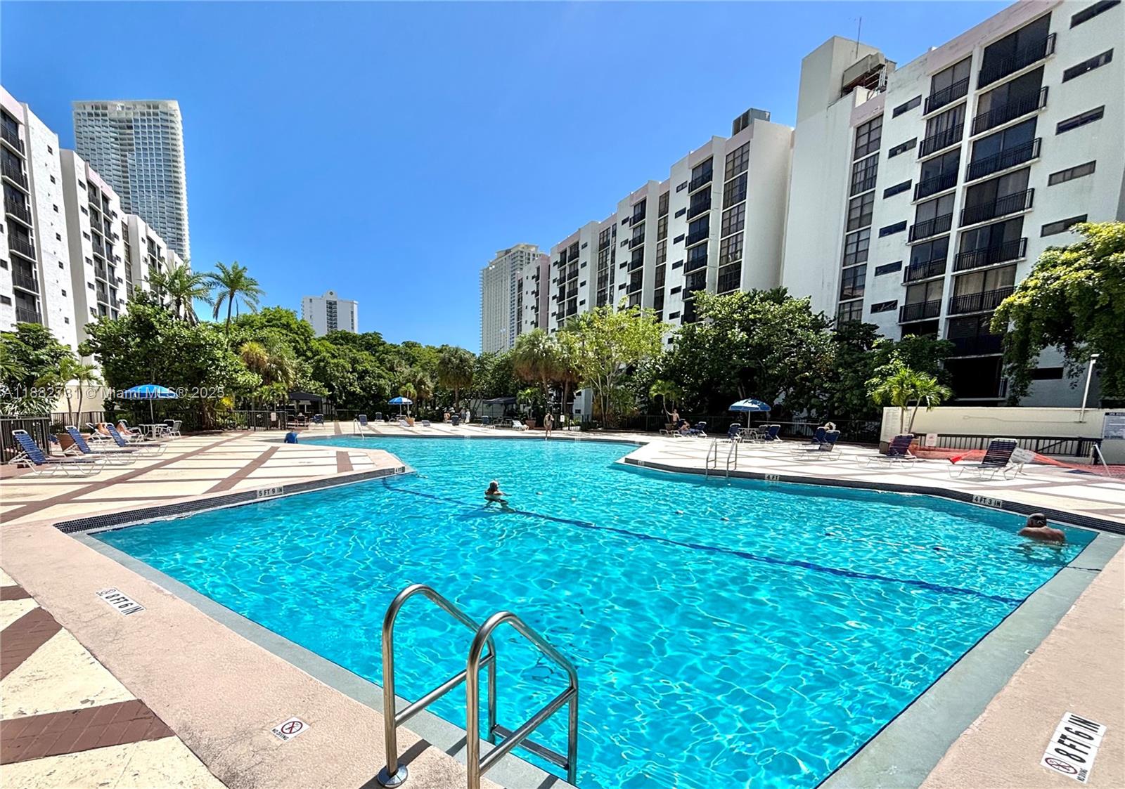 Photo of 16909 Bay Rd #607, Sunny Isles Beach, Florida, 33160 -