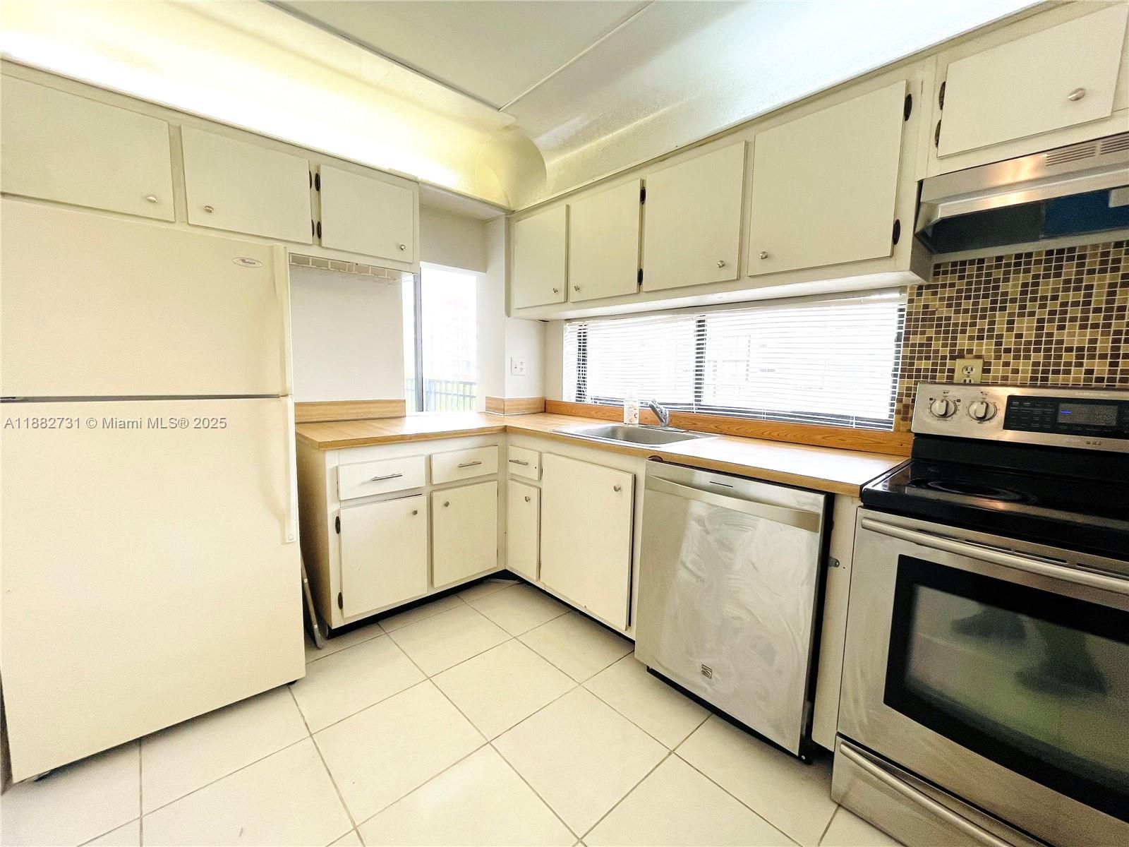 Photo of 16909 Bay Rd  #607, Sunny Isles Beach, Florida, 33160 - 