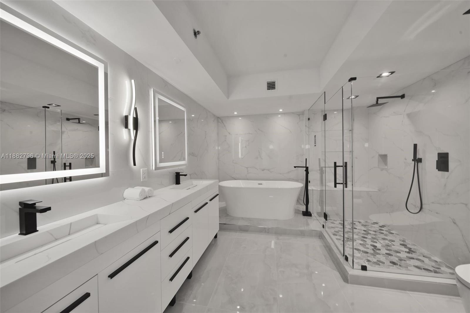 4704 3 / 3 1675 sq. ft. $ 2025-09-22 0 Photo