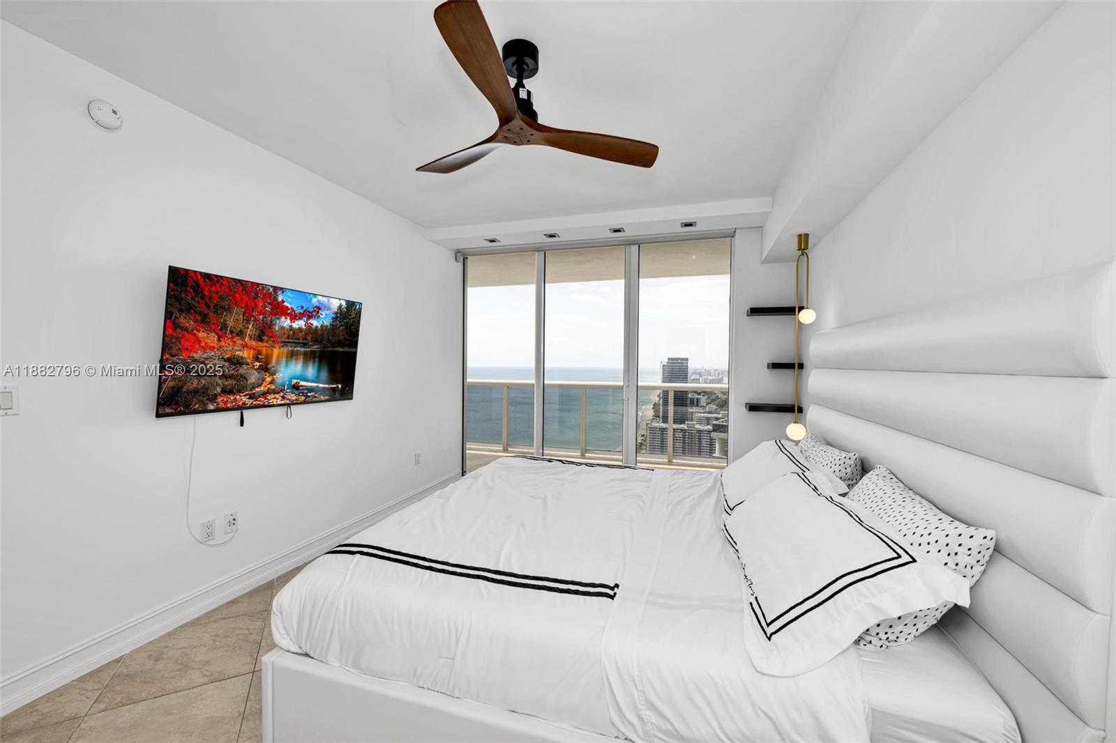 4704 3 / 3 1675 sq. ft. $ 2025-09-22 0 Photo