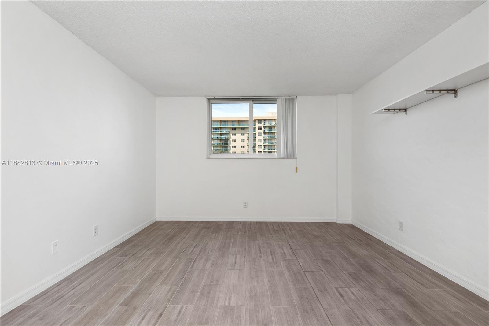Photo of 19380 Collins Ave  #911, Sunny Isles Beach, Florida, 33160 - 