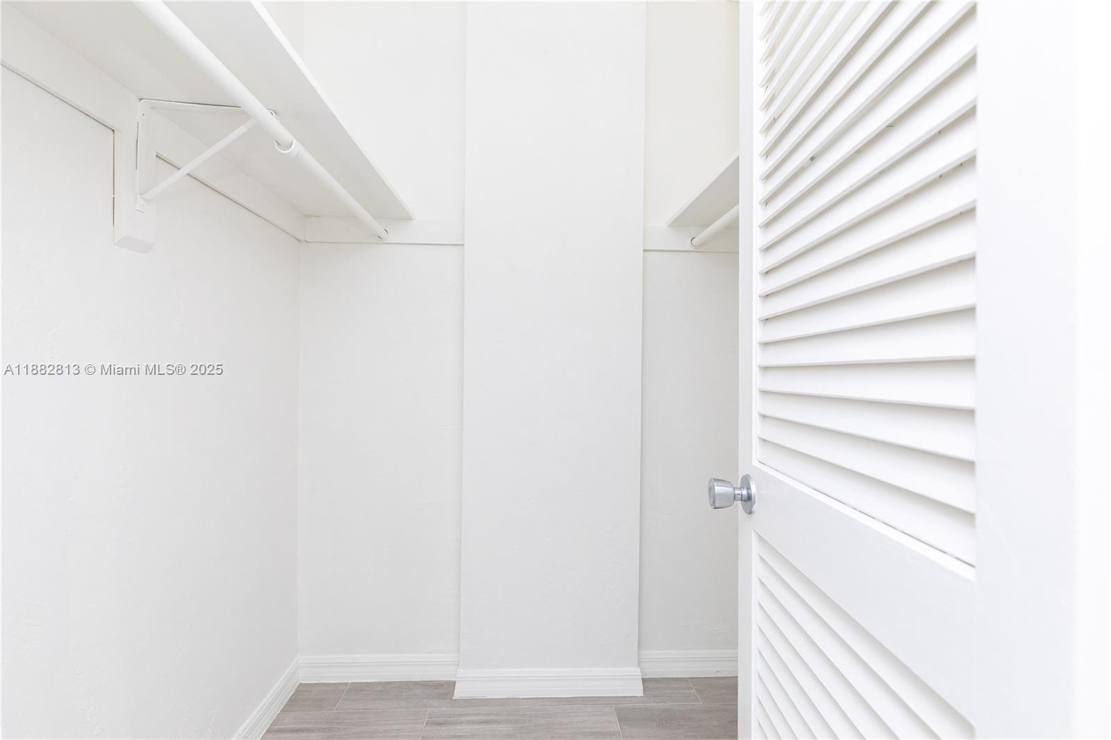 Photo of 19380 Collins Ave  #911, Sunny Isles Beach, Florida, 33160 - 