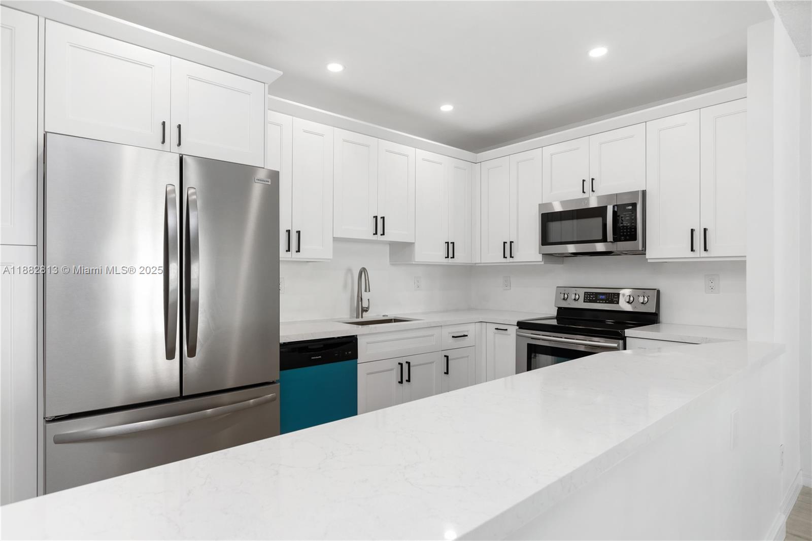 Photo of 19380 Collins Ave  #911, Sunny Isles Beach, Florida, 33160 - 
