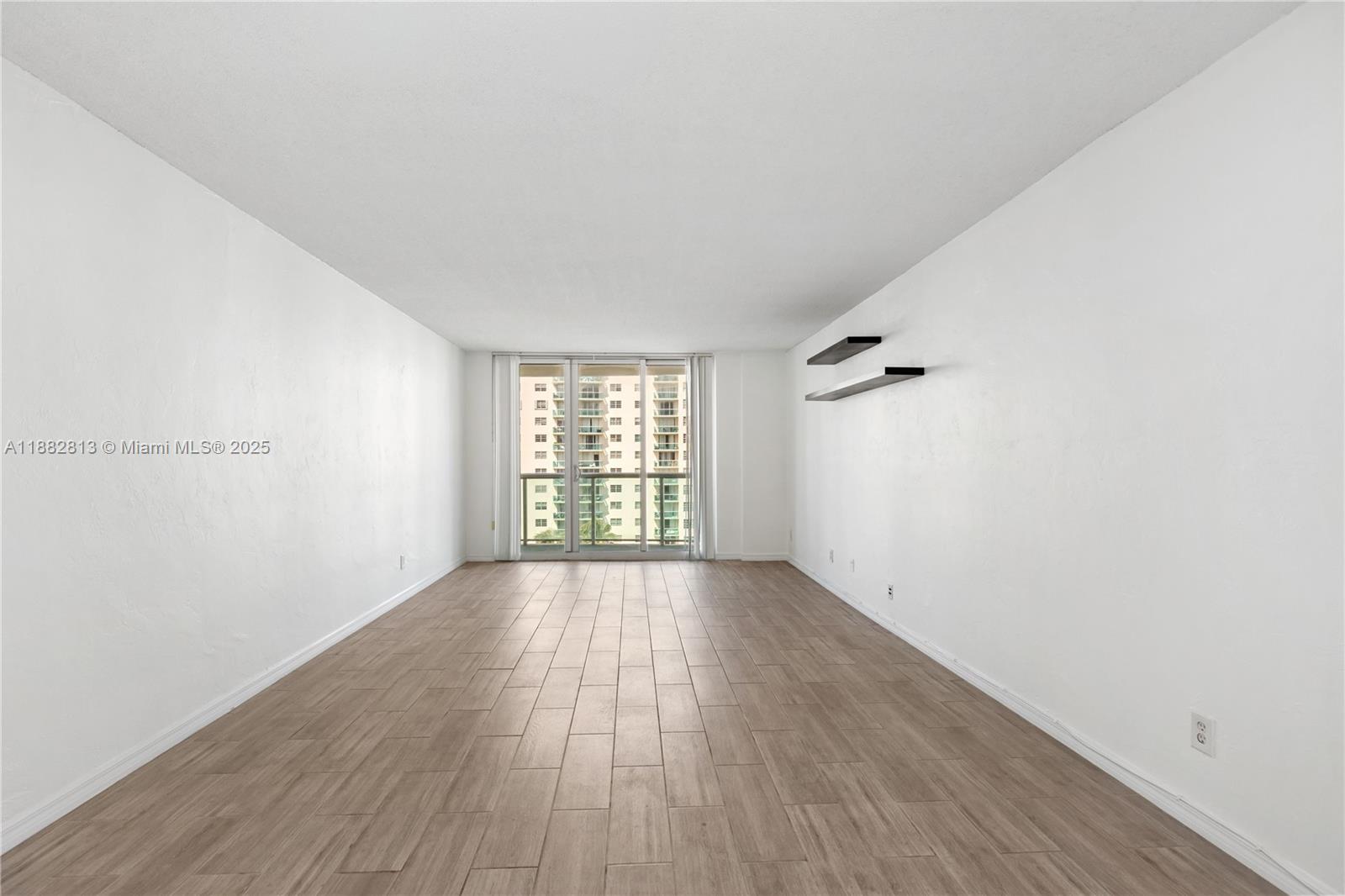 Photo of 19380 Collins Ave  #911, Sunny Isles Beach, Florida, 33160 - 