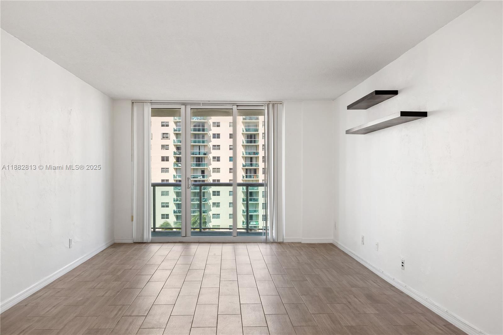 Photo of 19380 Collins Ave  #911, Sunny Isles Beach, Florida, 33160 - 