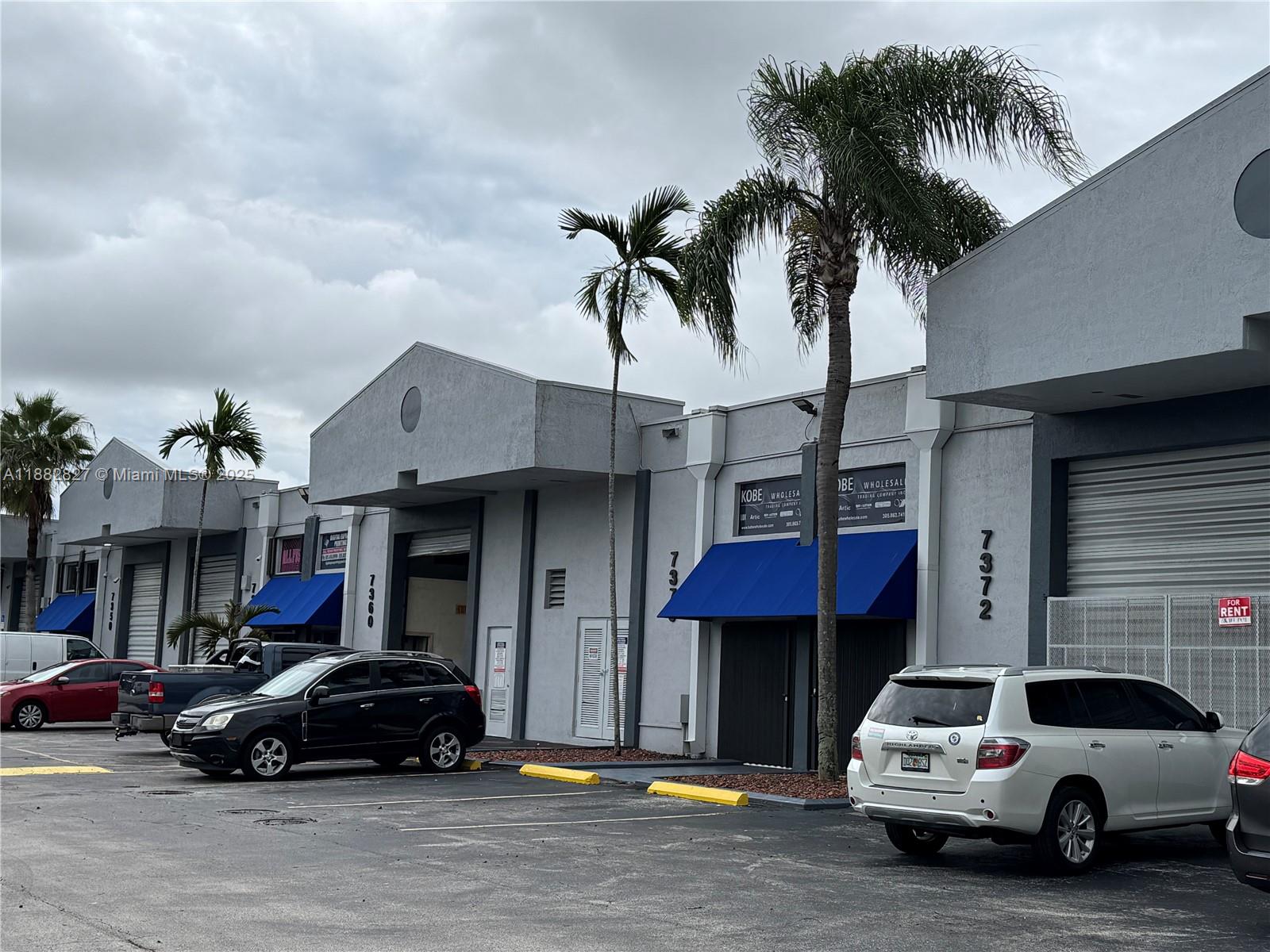 7370  /   sq. ft. $ 2025-09-22 0 Photo