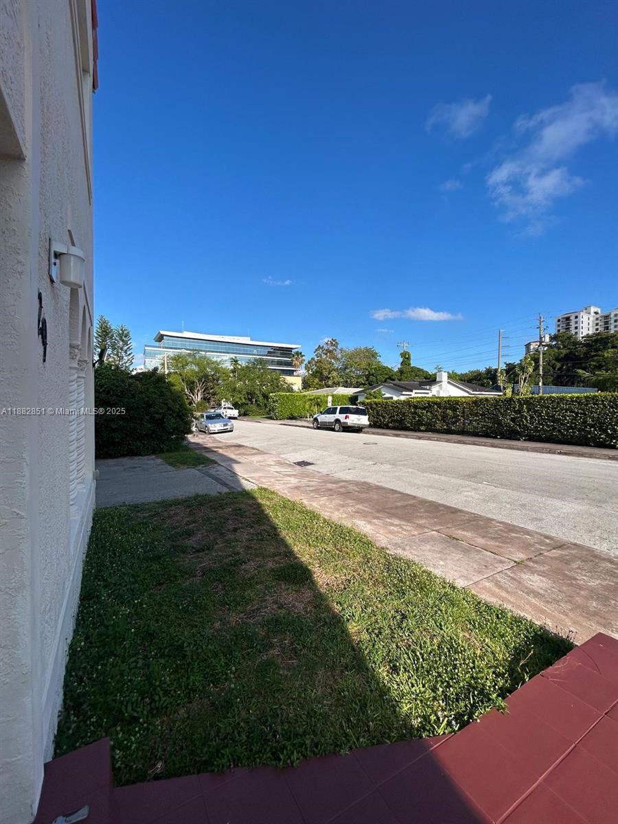   /  3420 sq. ft. $ 2025-09-22 0 foto