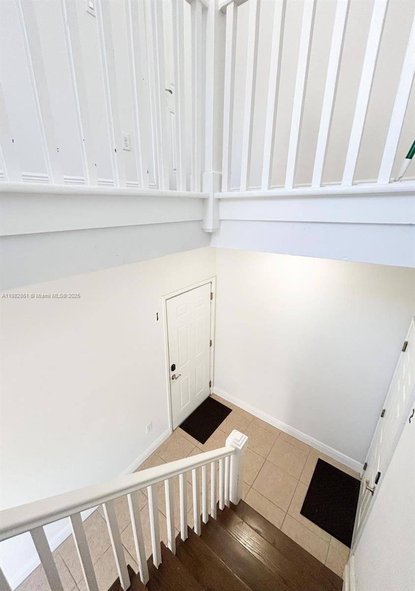   /  3420 sq. ft. $ 2025-09-22 0 foto