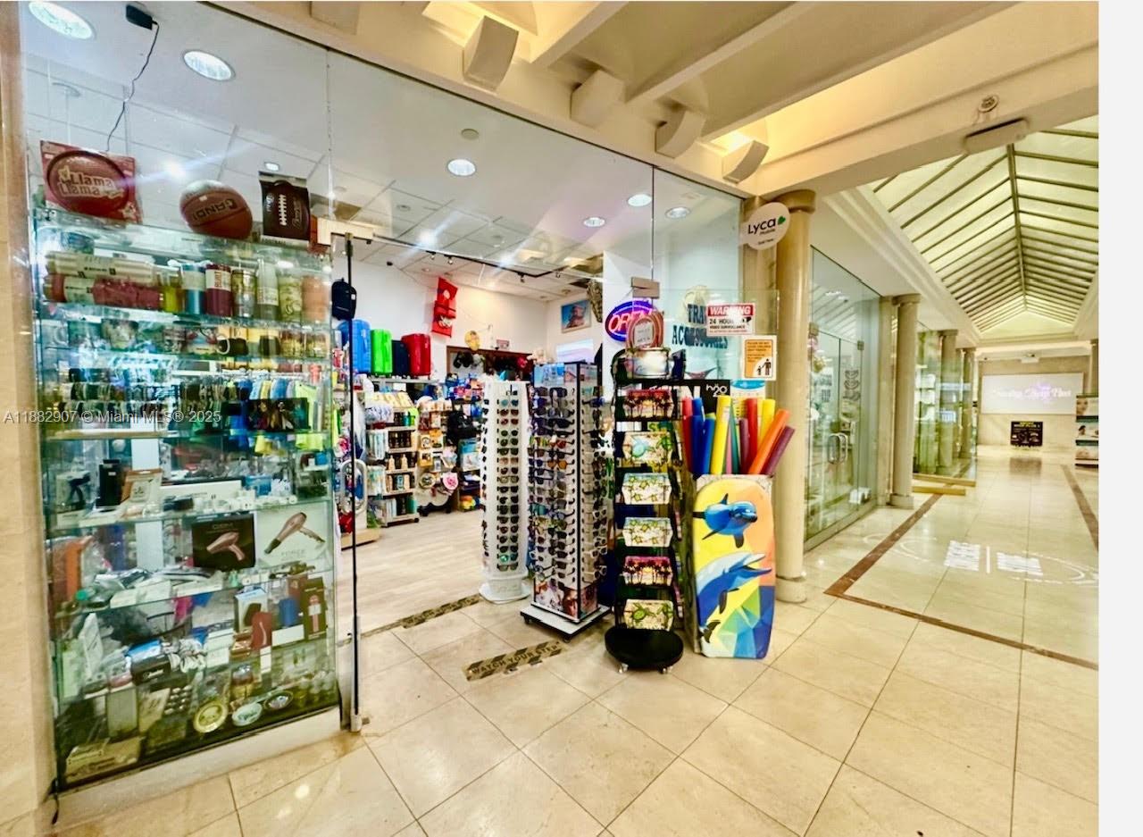 See details / sq. ft. $ 2025-09-22 0 Photo
