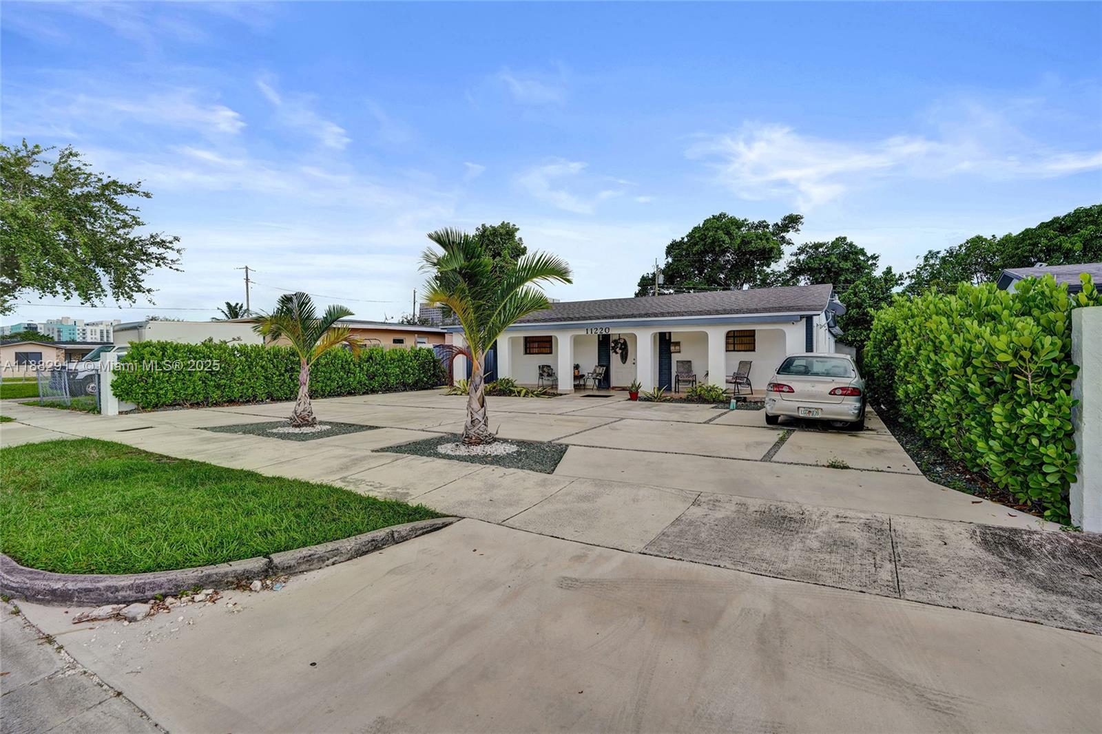   /  2452 sq. ft. $ 2025-09-22 0 Photo
