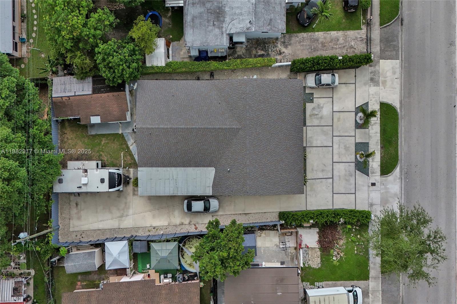   /  2452 sq. ft. $ 2025-09-22 0 Photo