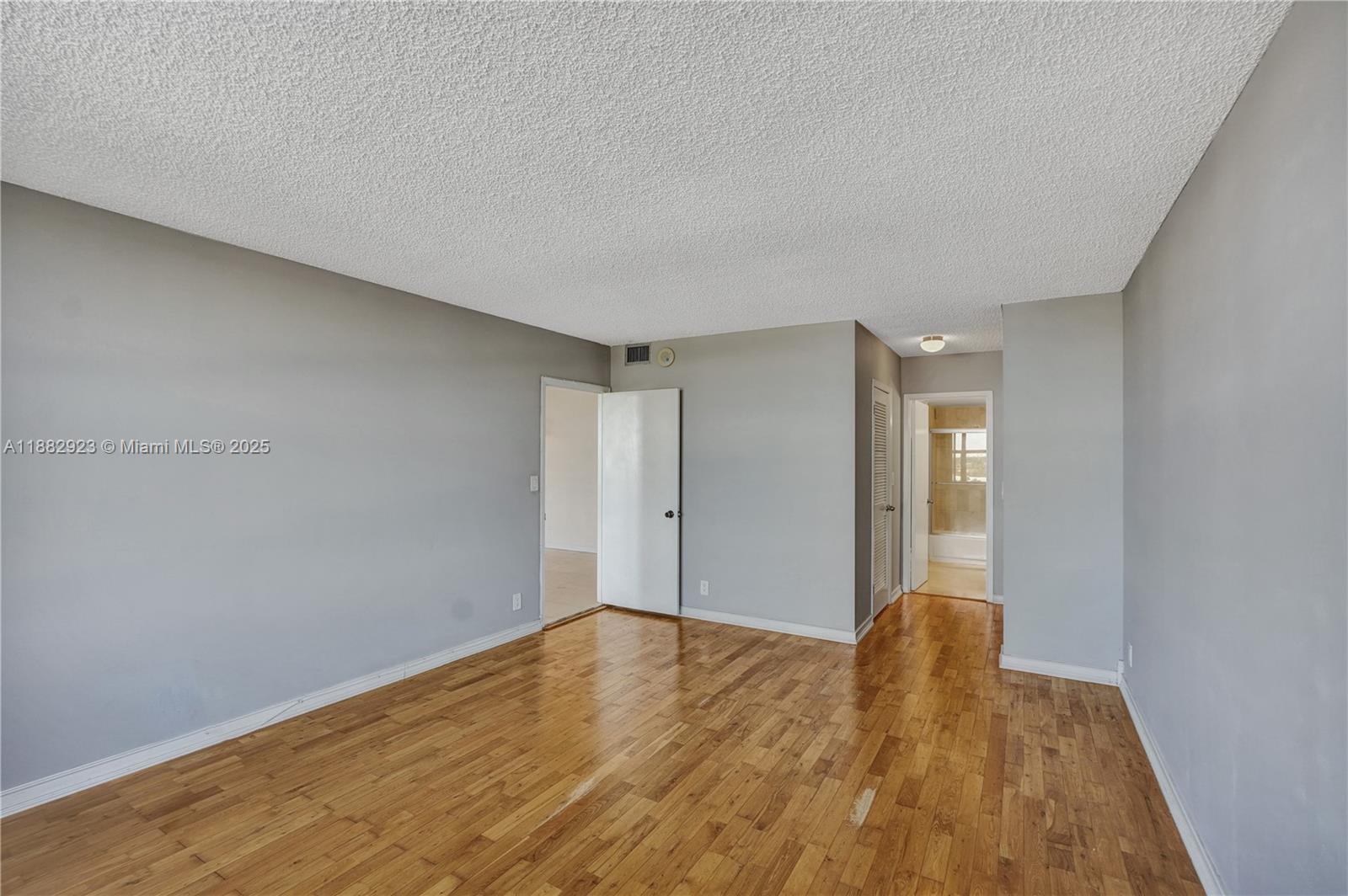 Photo of 2500 Parkview Dr  #808, Hallandale Beach, Florida, 33009 - 