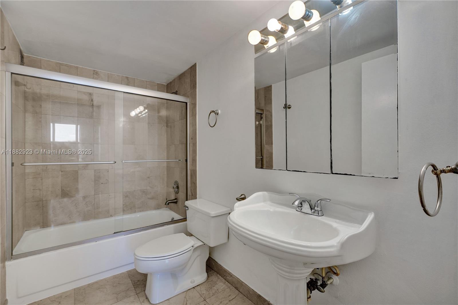 Photo of 2500 Parkview Dr  #808, Hallandale Beach, Florida, 33009 - 