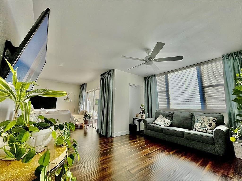 601B 2 / 2 1132 sq. ft. $ 2025-09-22 0 Photo