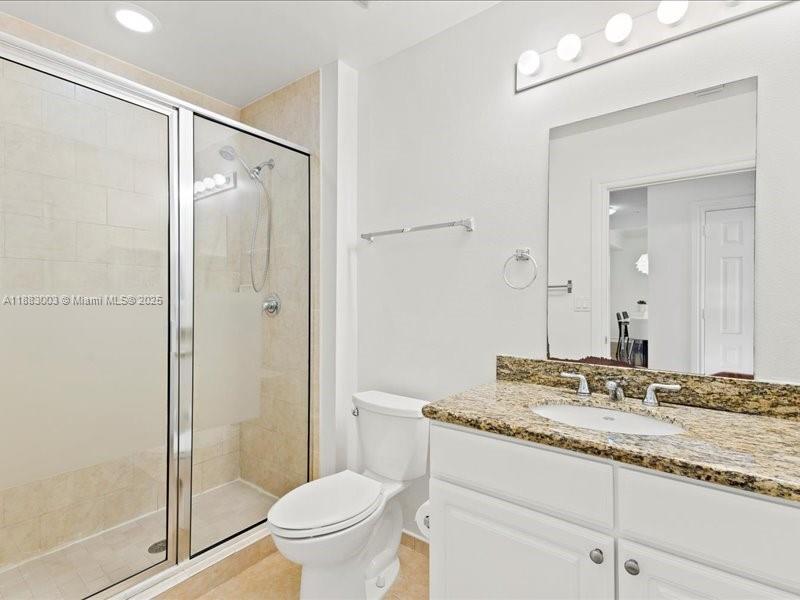 Photo of 3001 185th St  #121, Aventura, Florida, 33180 - 