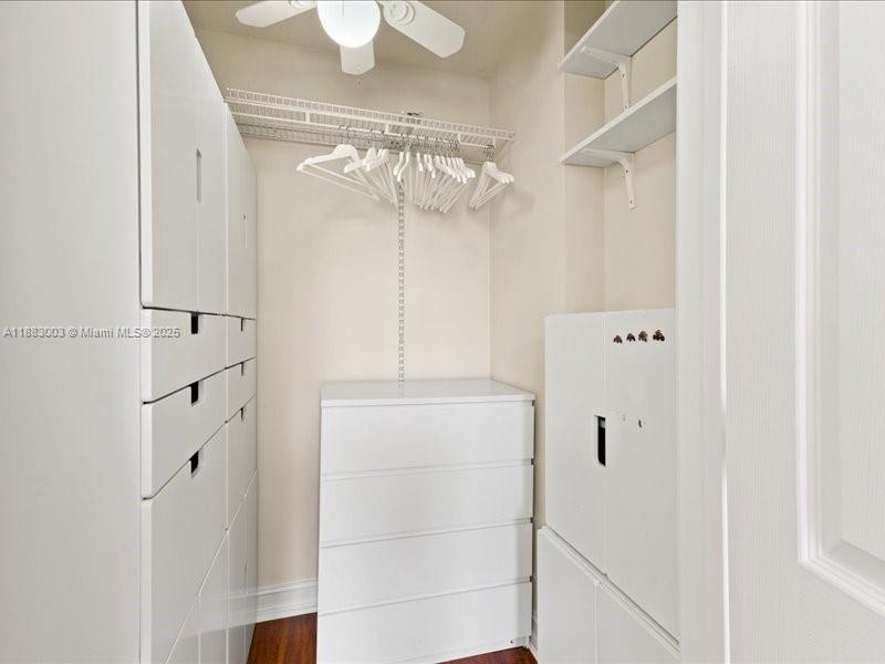 Photo of 3001 185th St  #121, Aventura, Florida, 33180 - 