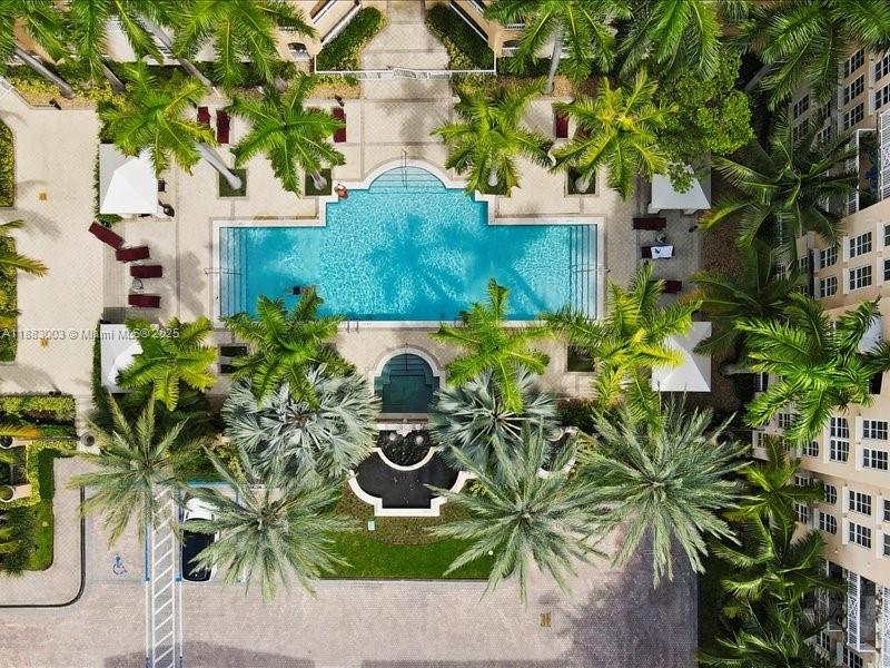 Photo of 3001 185th St  #121, Aventura, Florida, 33180 - 