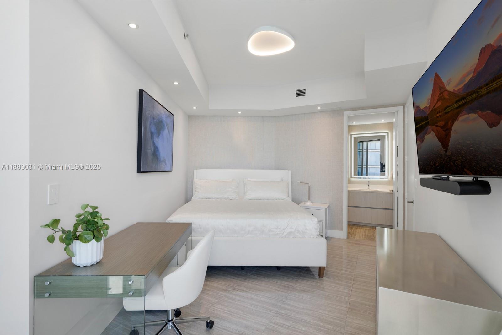2907 2 / 3 2084 sq. ft. $ 2025-09-22 0 Photo