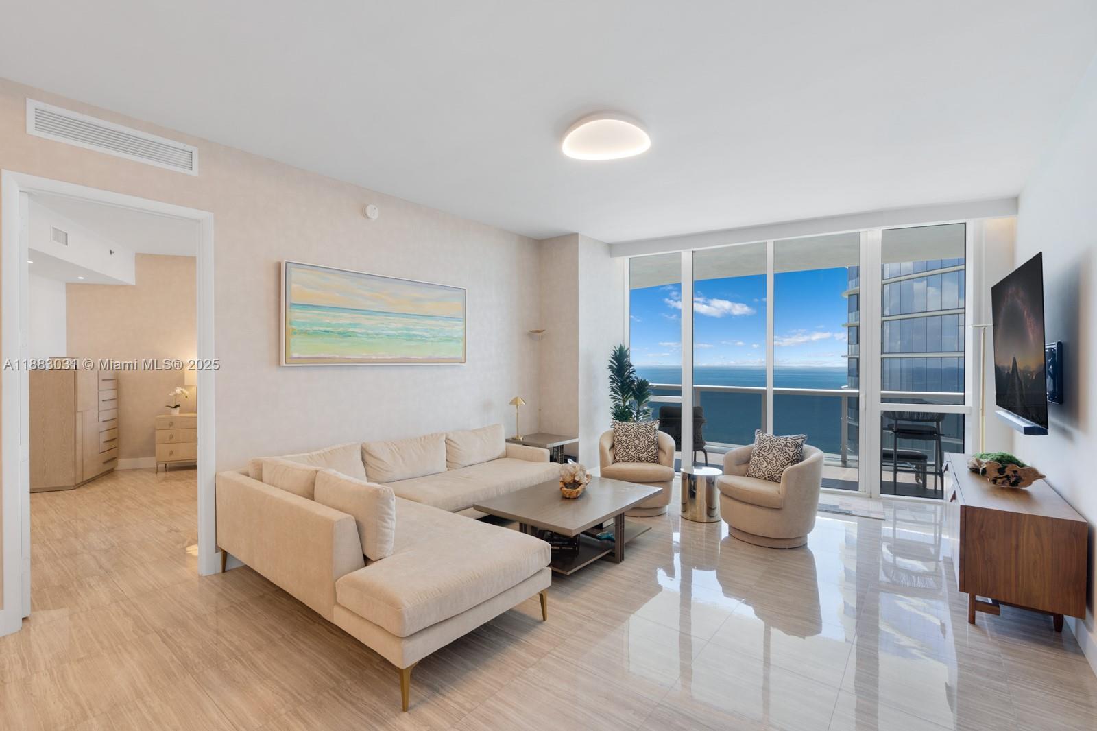 2907 2 / 3 2084 sq. ft. $ 2025-09-22 0 Photo