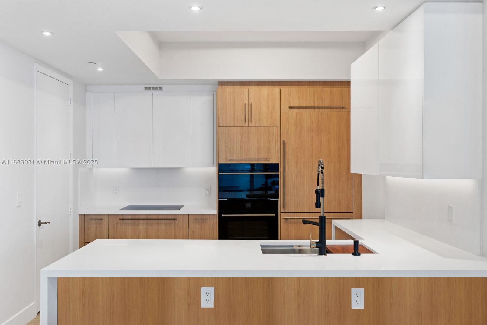 2907 2 / 3 2084 sq. ft. $ 2025-09-22 0 Photo