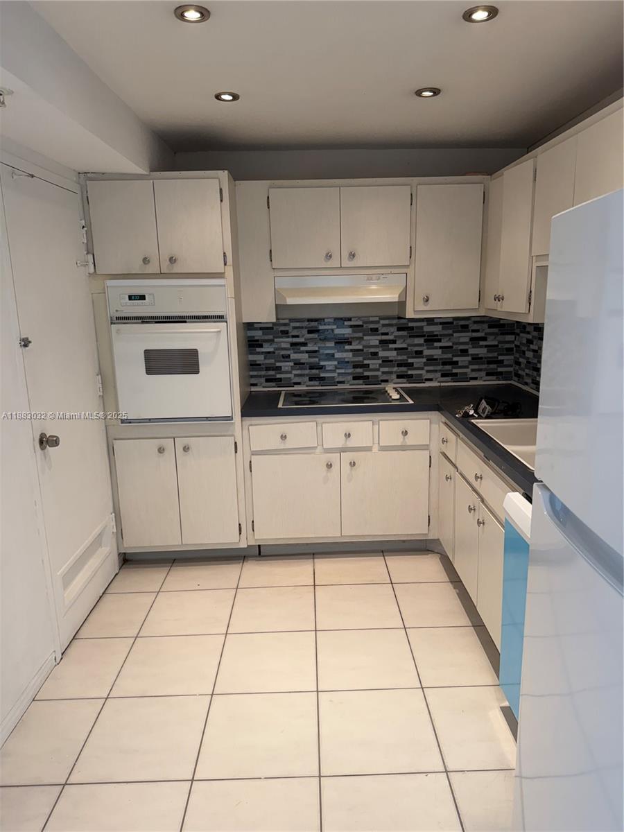 Photo of 400 Kings Point Dr  #1227, Sunny Isles Beach, Florida, 33160 - 