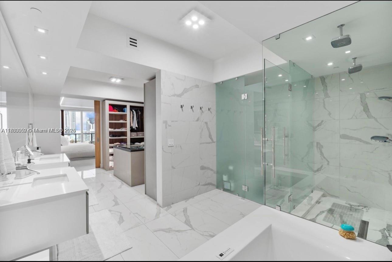 Photo of 5000 Island Estates Dr  #1206, Aventura, Florida, 33160 - 