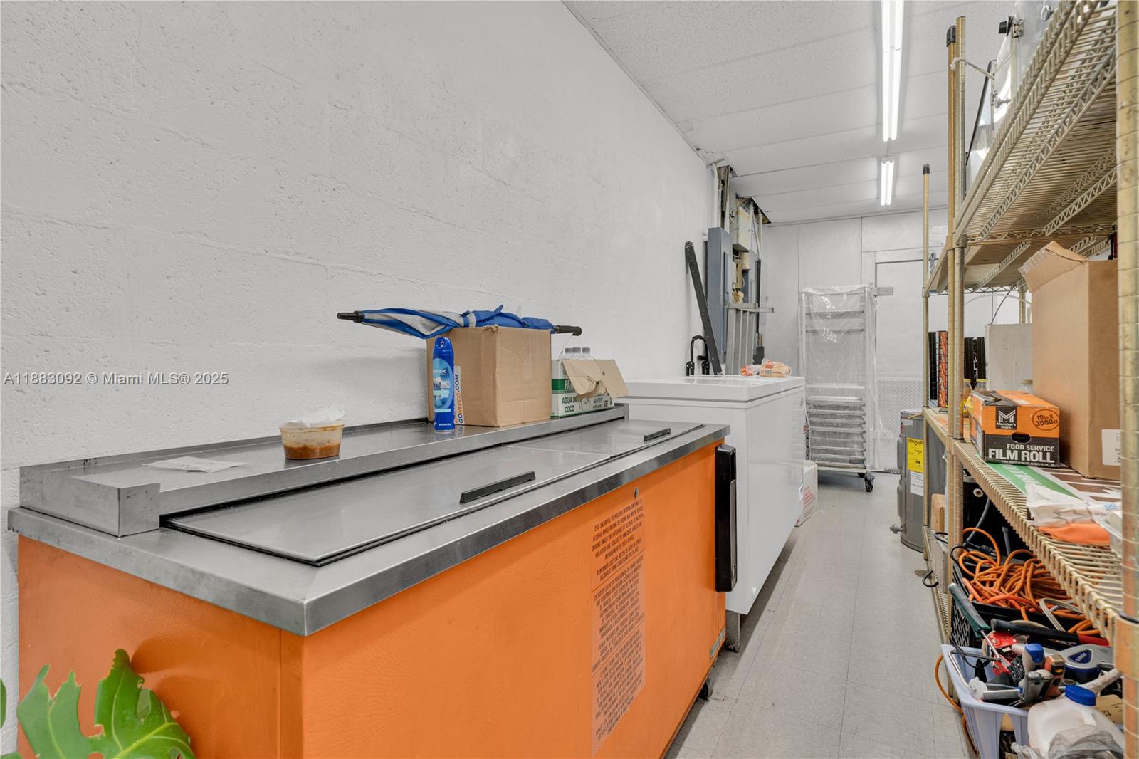   /   sq. ft. $ 2025-09-22 0 Photo