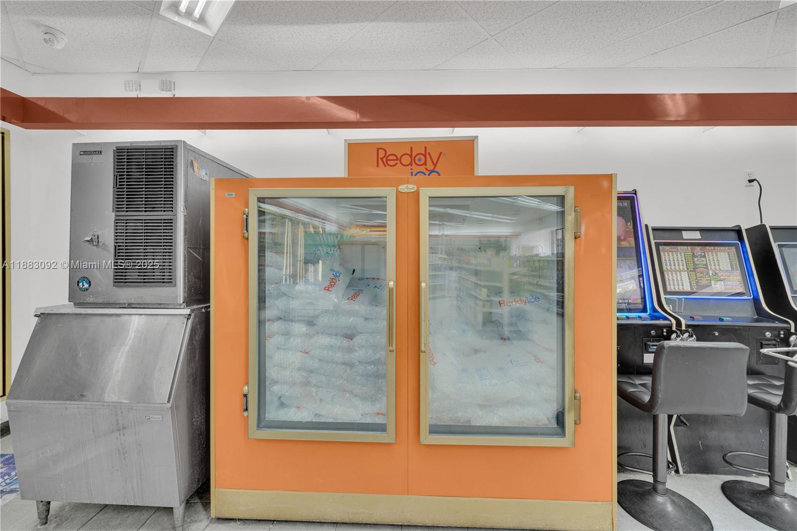   /   sq. ft. $ 2025-09-22 0 Photo