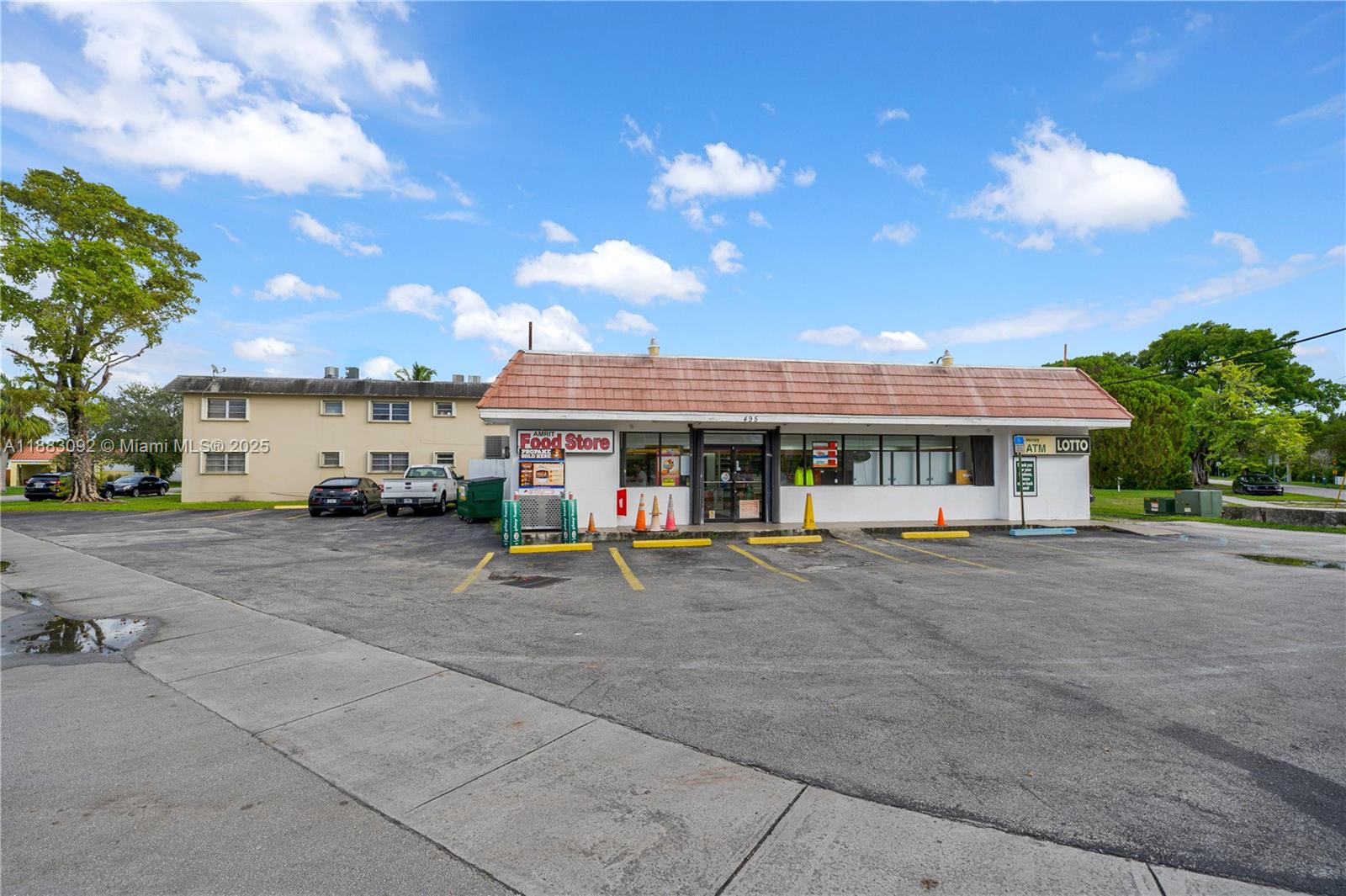   /   sq. ft. $ 2025-09-22 0 Photo