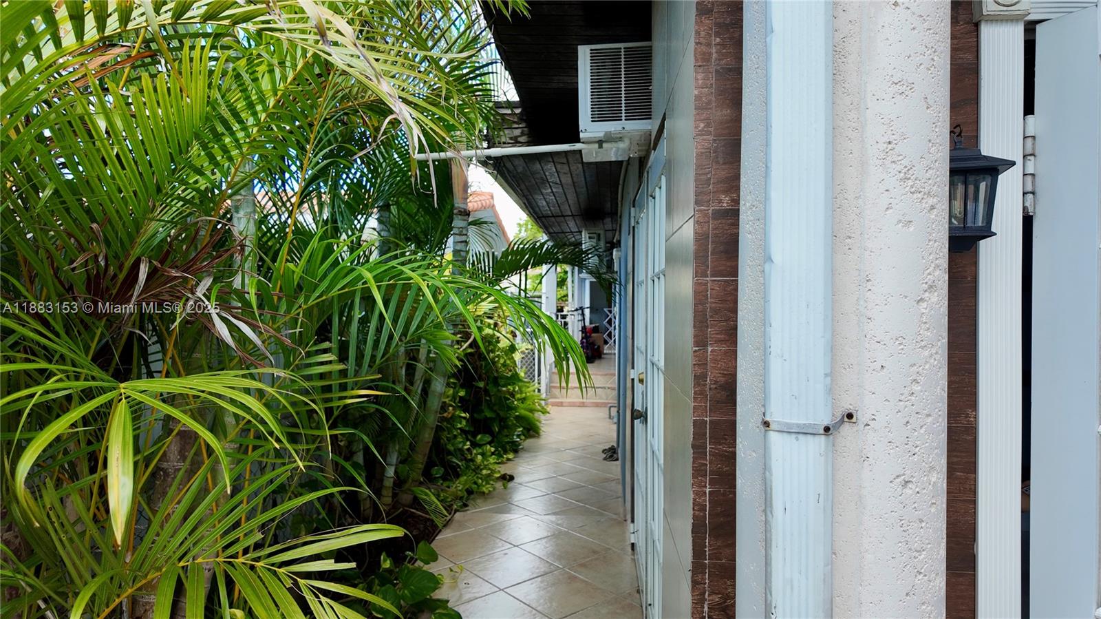   /  3059 sq. ft. $ 2025-09-23 0 Photo