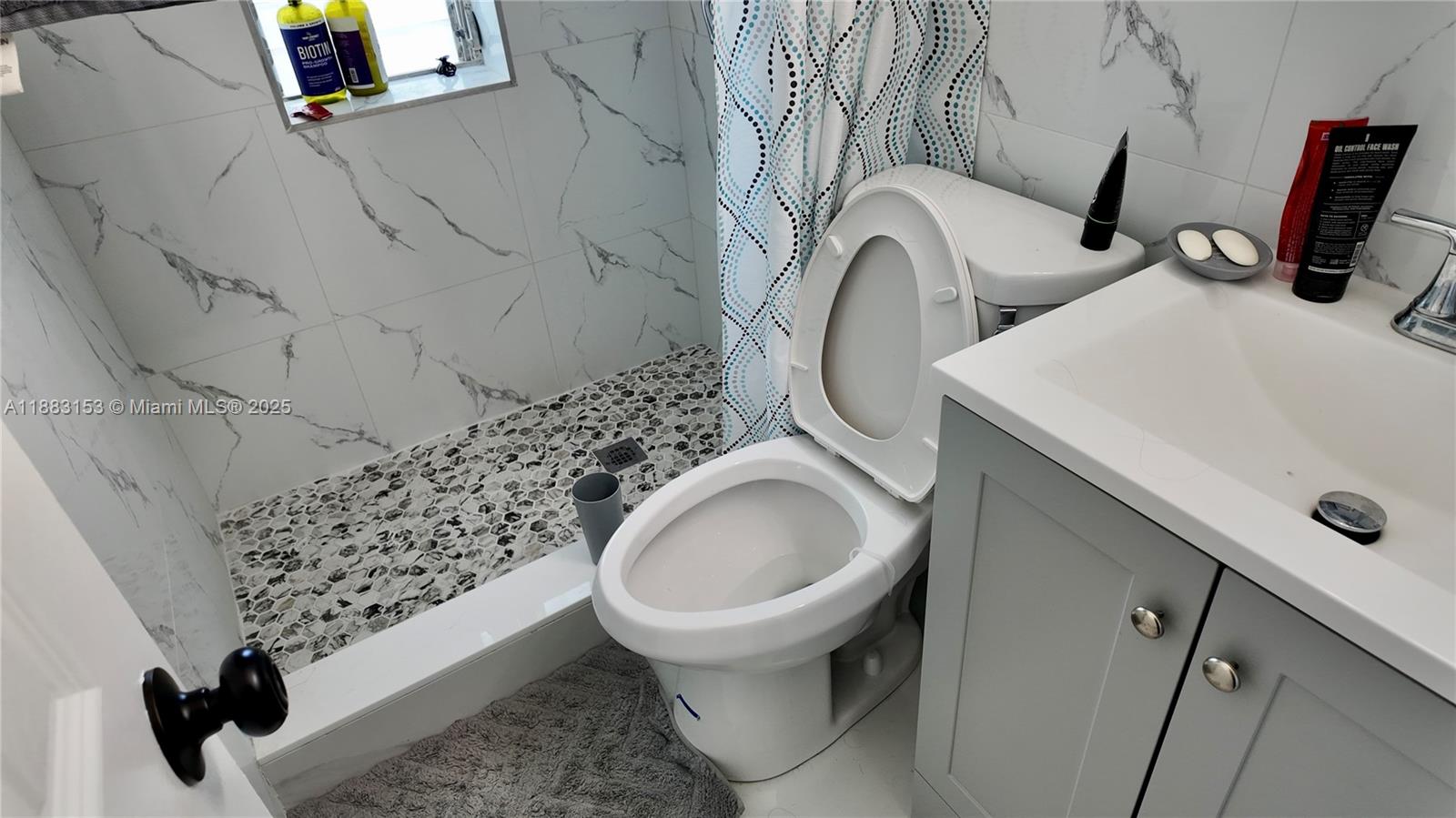   /  3059 sq. ft. $ 2025-09-23 0 Photo