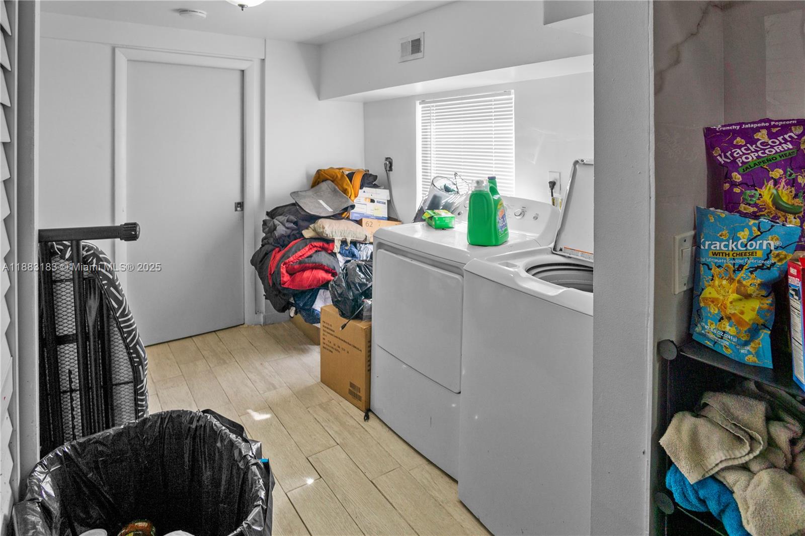   /  3138 sq. ft. $ 2025-09-23 0 Photo