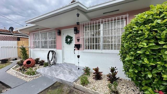   /  2052 sq. ft. $ 2025-09-23 0 foto