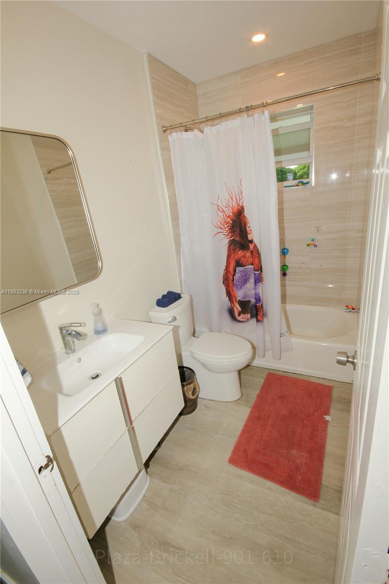   /   sq. ft. $ 2025-09-23 0 Photo