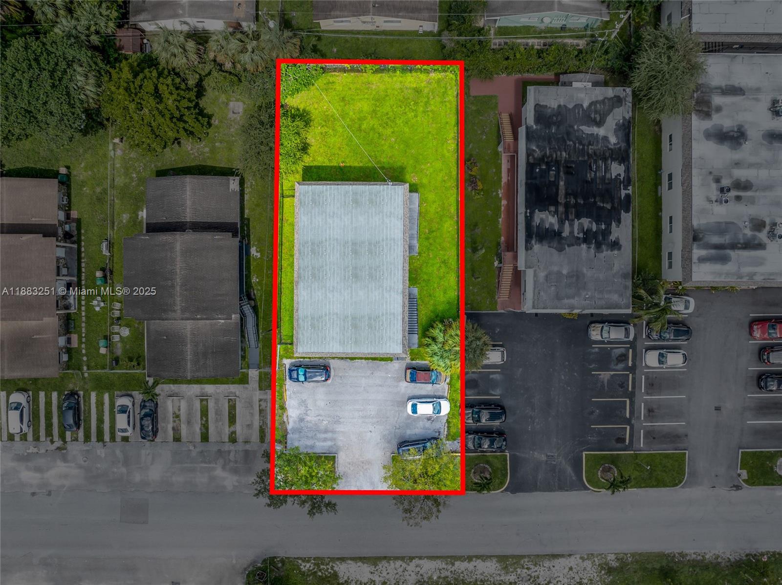   /  3030 sq. ft. $ 2025-09-23 0 foto