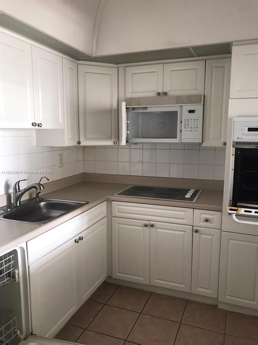Photo of 19380 Collins Ave  #319, Sunny Isles Beach, Florida, 33160 - 