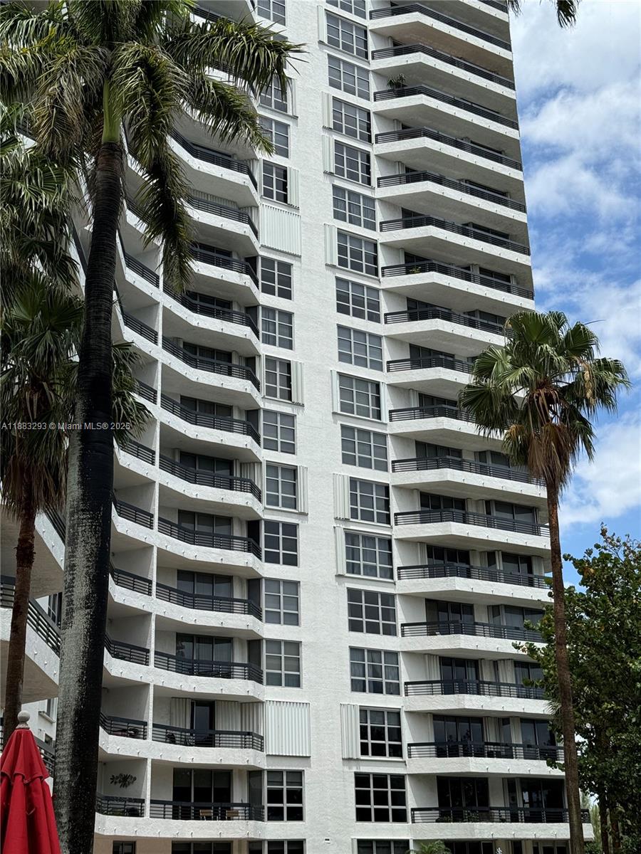 Photo of    #206, Aventura, Florida, 33180 - 